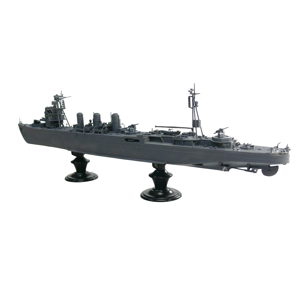 I.J.N. A.A. Cruiser Isuzu 1/350 Scale Model