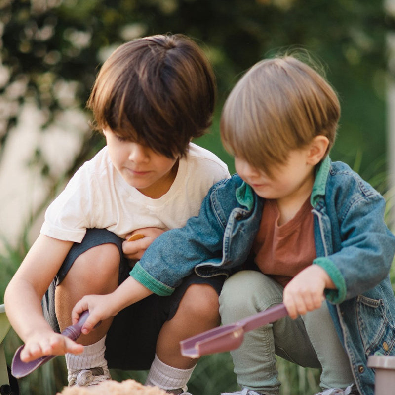 Dantoy Green Garden Wheelbarrow Set 66cm 4pcs